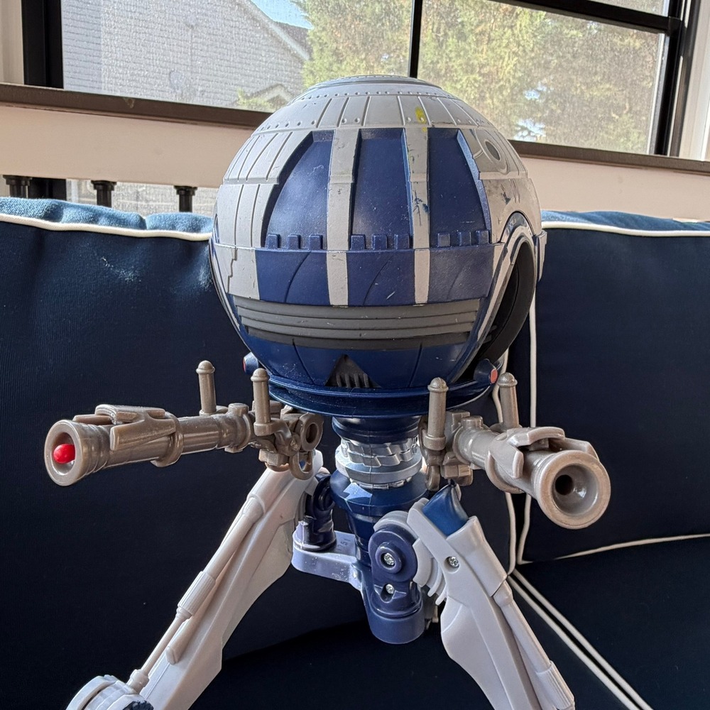 Star Wars Clone Wars Octuptarra Tri-Droid Separatist Walker Action Figure Blue - Picture 6 of 16